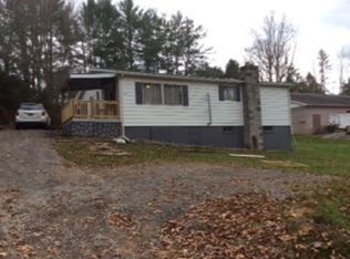 42 Rainbow Ln, Summersville, WV 26651