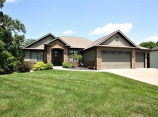 412 Stallworth Ct, Columbia, MO 65203