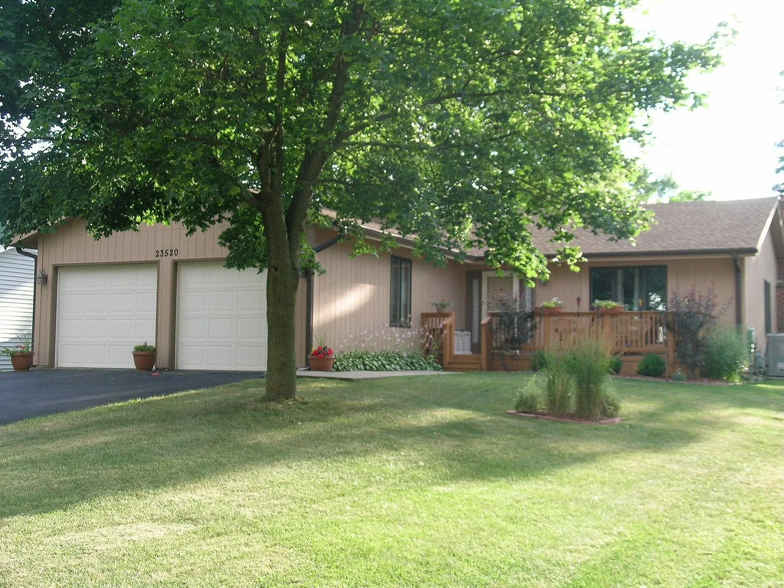 23520 N Field Rd photo 1