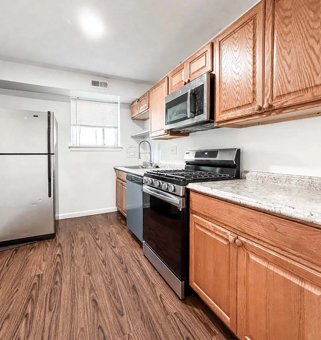 11380 Cherry Hill Rd — Photo 3