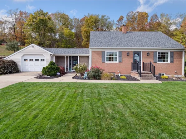209 Locust St, Rural Valley, PA 16249