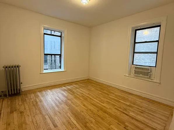 2156 Cruger Avenue 3B image 1 of 10