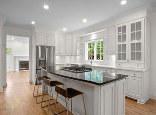54 Sinawoy Rd, Cos Cob, CT 06807