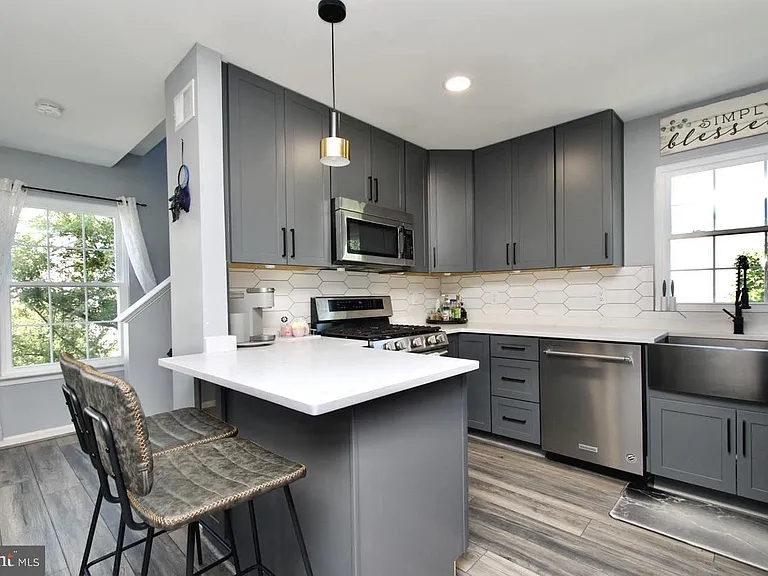 22908 Regent Ter — Photo 21