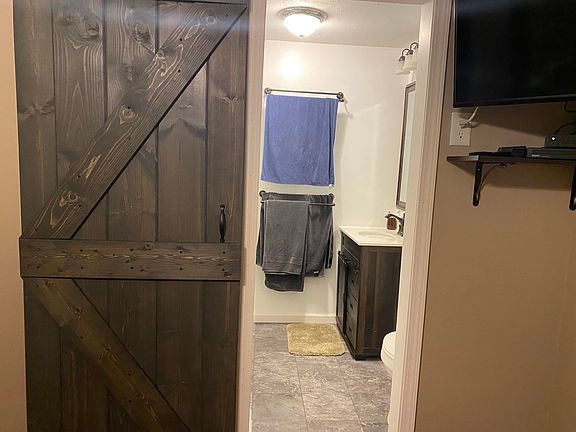5th image of 3804 Deepwood Dr
