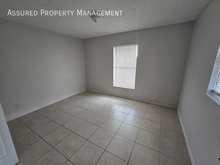 2048 Cypress Bay Blvd — Photo 13