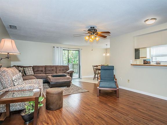 3rd image of 12401 Hidden Brook Dr