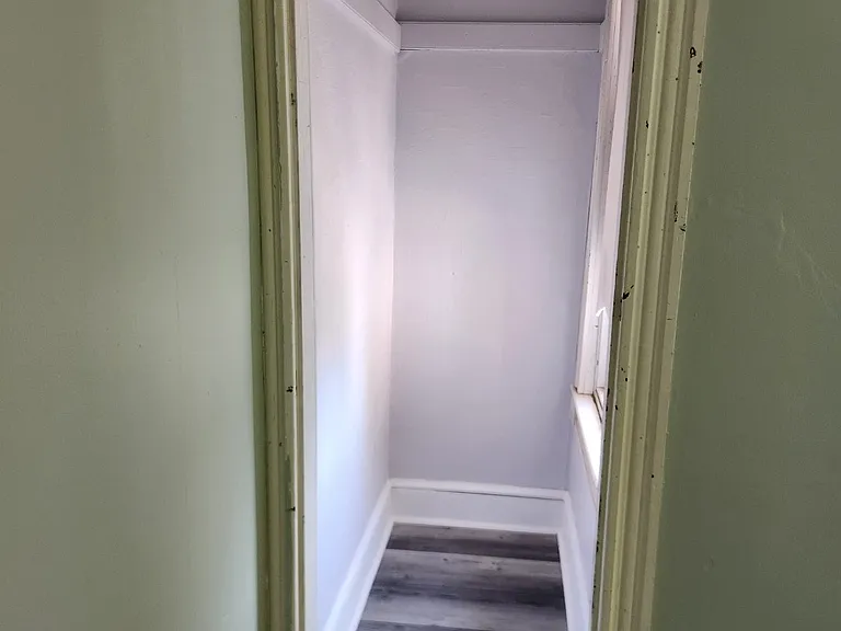 119 N Richmond St — Photo 14