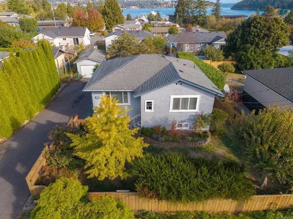 630 Chestnut St, Nanaimo, BC V9S 2L2