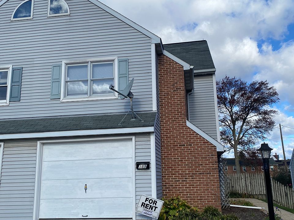 1st image of 389 E Jackson St
