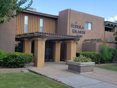 3230 E Pinchot Ave APT 32, Phoenix, AZ, 85018