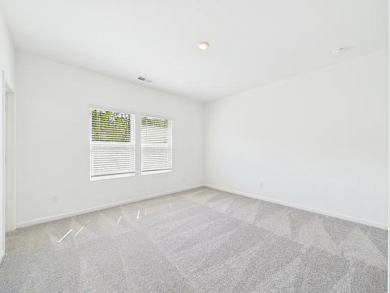 1623 Blanche St — Photo 15