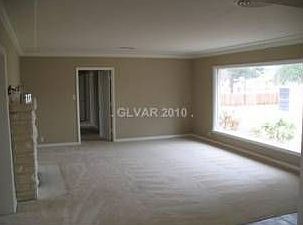 3rd image of 1117 Comstock Dr