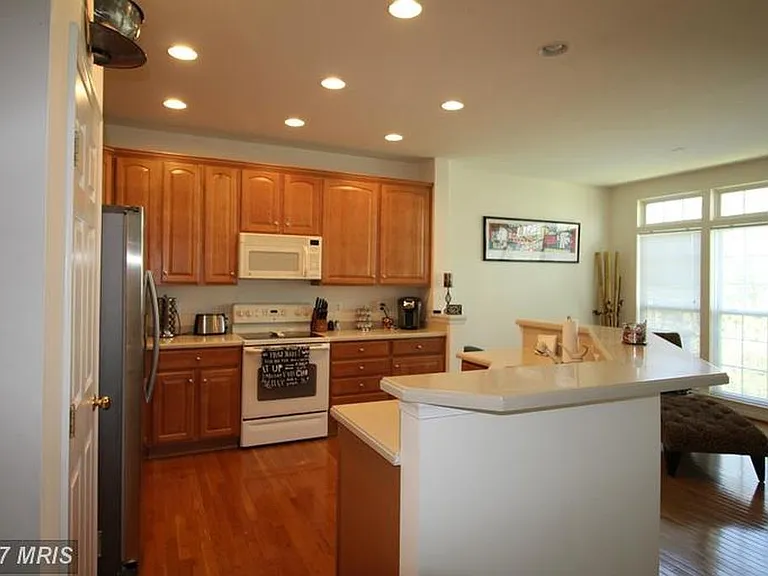 22089 Chelsy Paige Sq — Photo 4