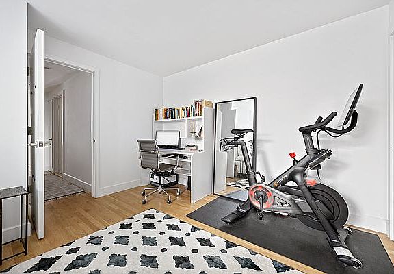 4th image of 40 Cambridge Pl