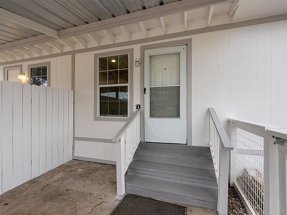 4th image of 901 Valdez St #1-3