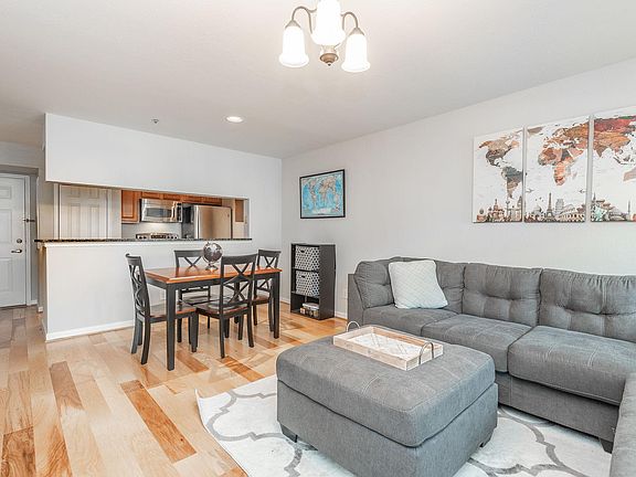 2nd image of 3311 Wyndham Cres #1198