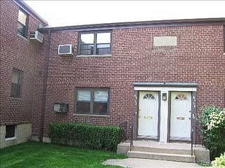 2nd image of 24515 62nd Ave