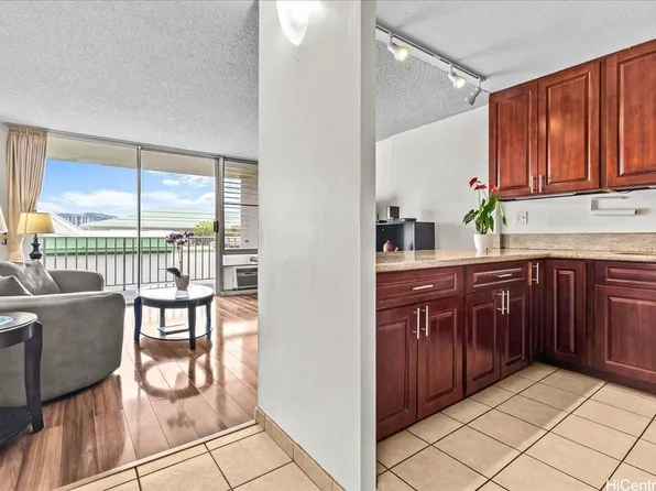 475 Atkinson Dr APT 1101, Honolulu, HI 96814