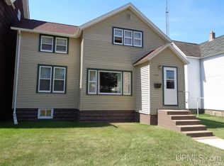 612 Michigan St, Ontonagon, MI 49953