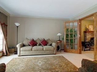 3027 Elliot Ln, Homewood, IL 60430