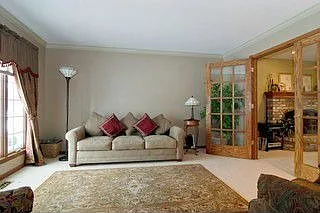 3027 Elliot Ln photo 1