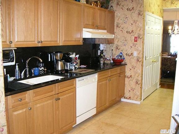 2nd image of 59 Sagamore Dr #131