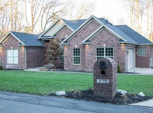 252 Country Club Estates Dr SE, Corydon, IN 47112