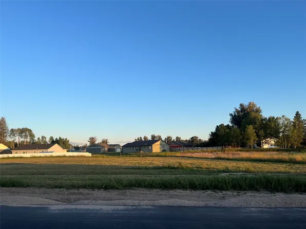 132 Shadow Mountain Trl #17, Kalispell, MT 59901