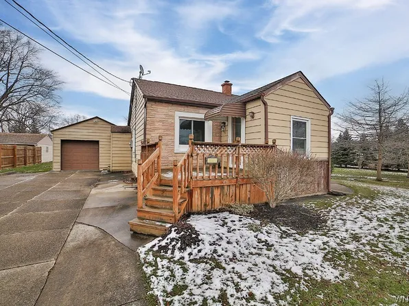 6665 Hamilton Dr, Derby, NY 14047