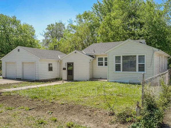 711 E Fair St, Independence, MO 64055