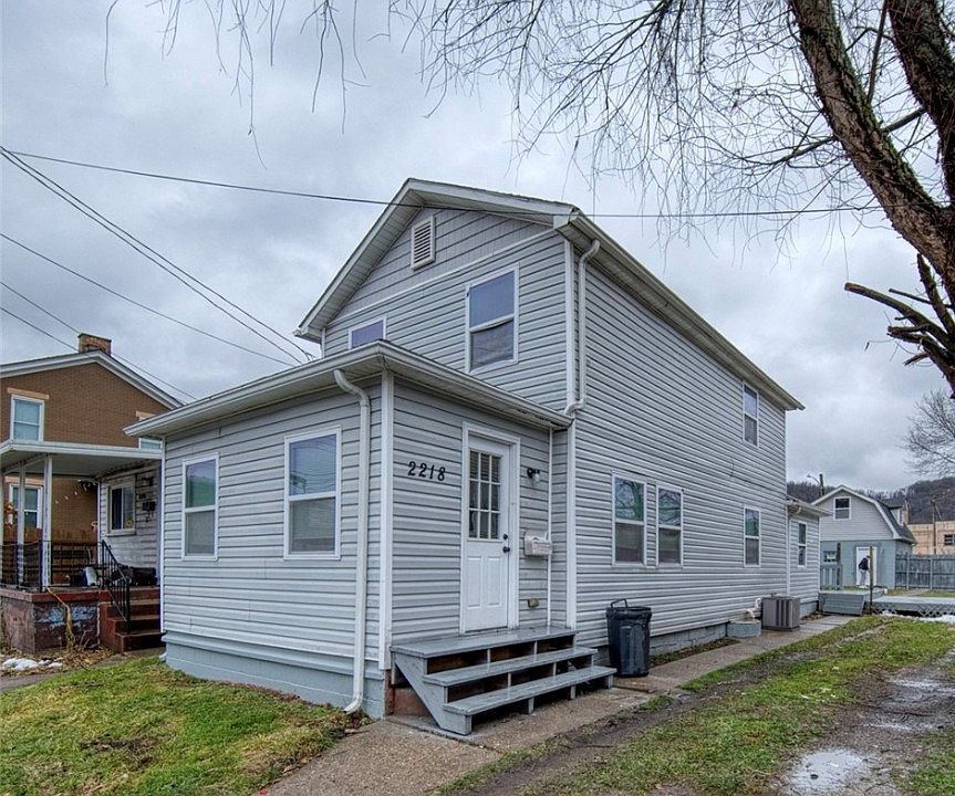 1st image of 2218 9th Ave