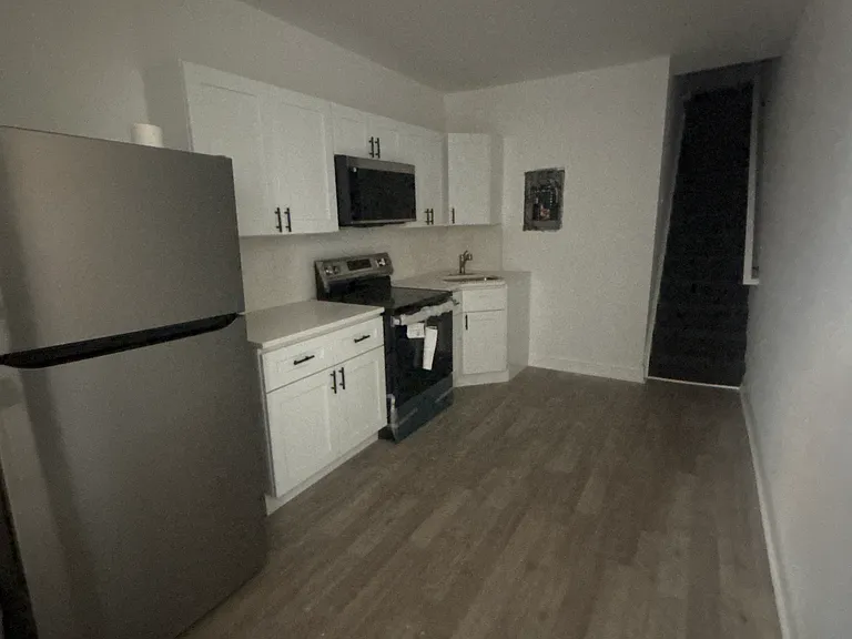 6403 Glenmore Ave #2 — Photo 1