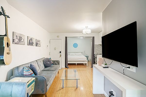 1st image of 519 E 5th St APT 12