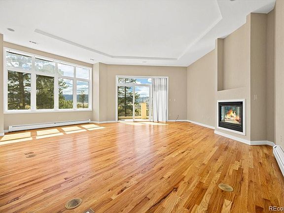 4th image of 4019 Park Ridge Road