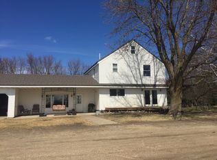 2205 520th Ave, Bricelyn, MN 56014