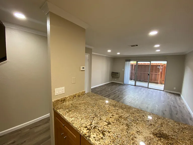 1009 Murrieta Blvd #41 — Photo 22