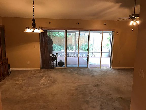 5th image of 1113 Hardwood Dr