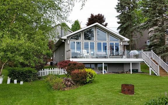2nd image of 55871 Forest Beach St