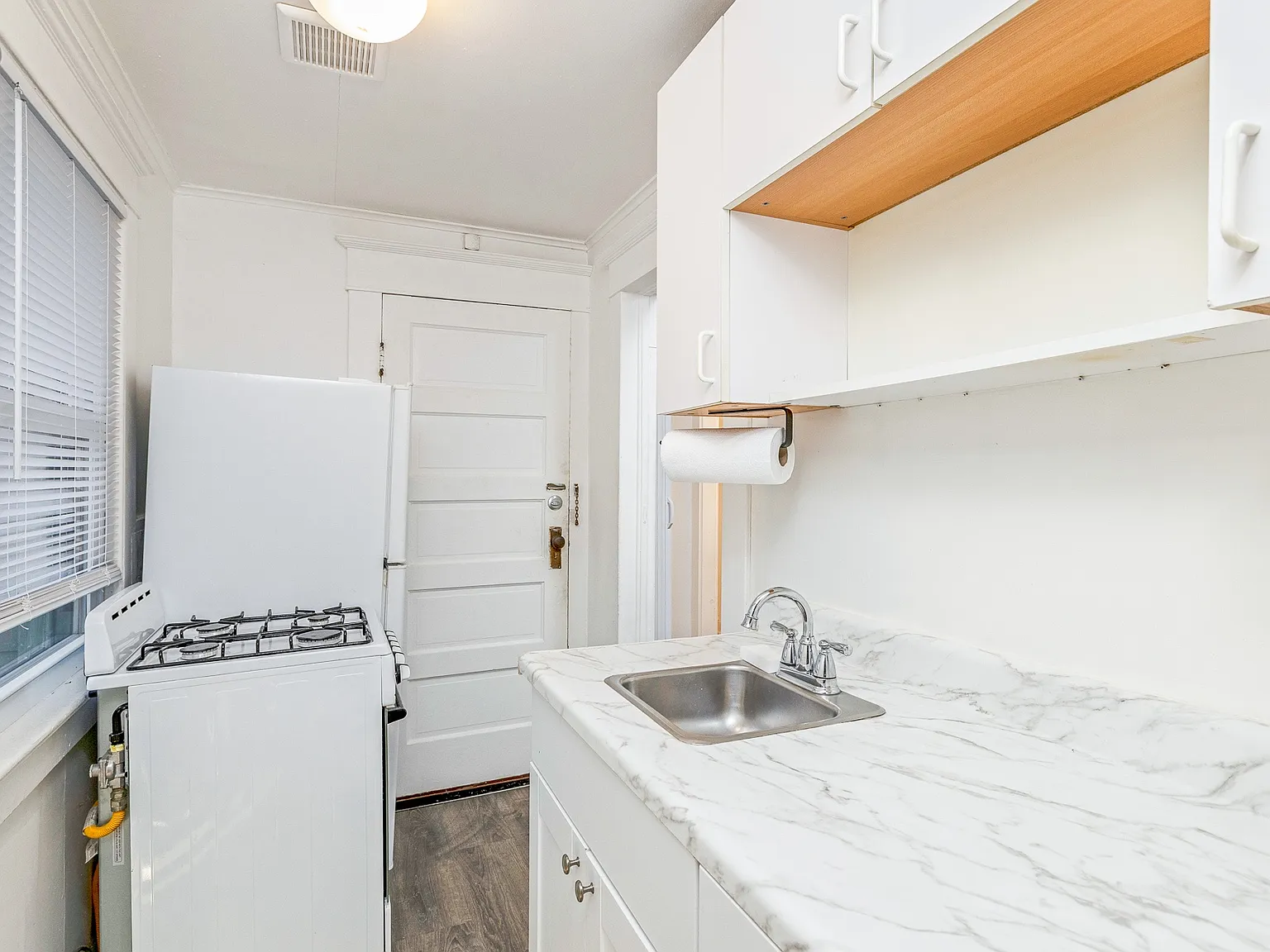 12 Hawkins Ave — Photo 3
