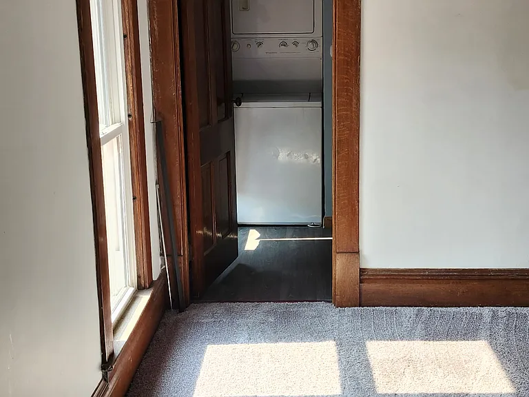 317 Church St #B — Photo 14