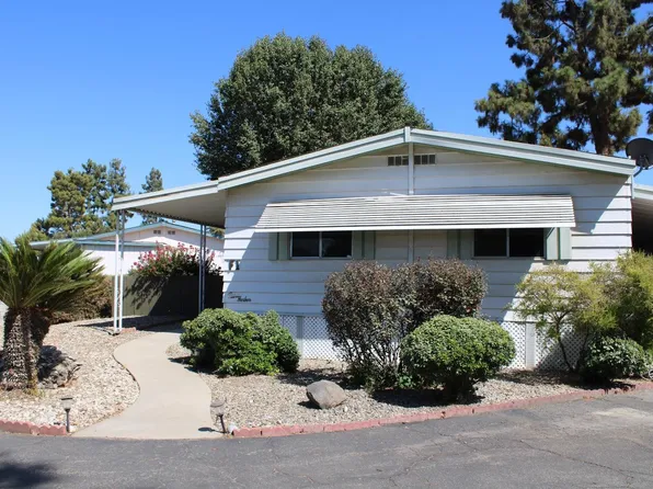 2400 W Midvalley Ave Space F-1, Visalia, CA 93277