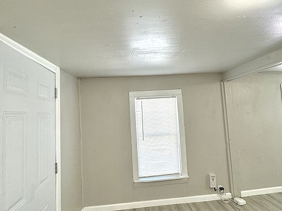 2nd image of 3401 S Van Buren St #D
