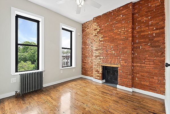 1st image of 547 Throop Ave #4B