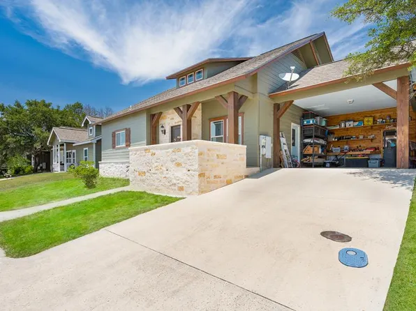 116 Jasper Ln, Kerrville, TX 78028