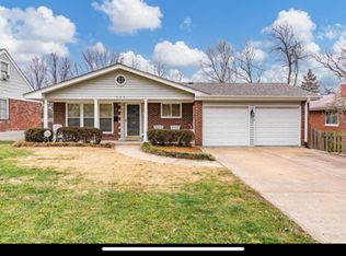 737 Kirkshire Dr, Saint Louis, MO