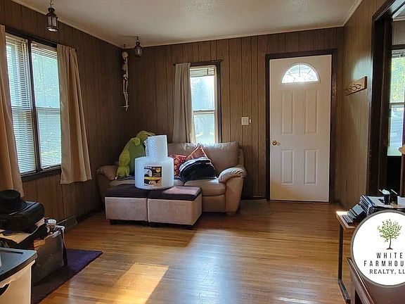 3rd image of 717 Windom St