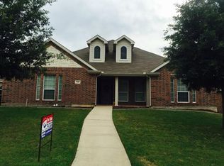 542 Ascot Way, Azle, TX 76020