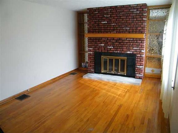 4th image of 2191 Homestead Dr
