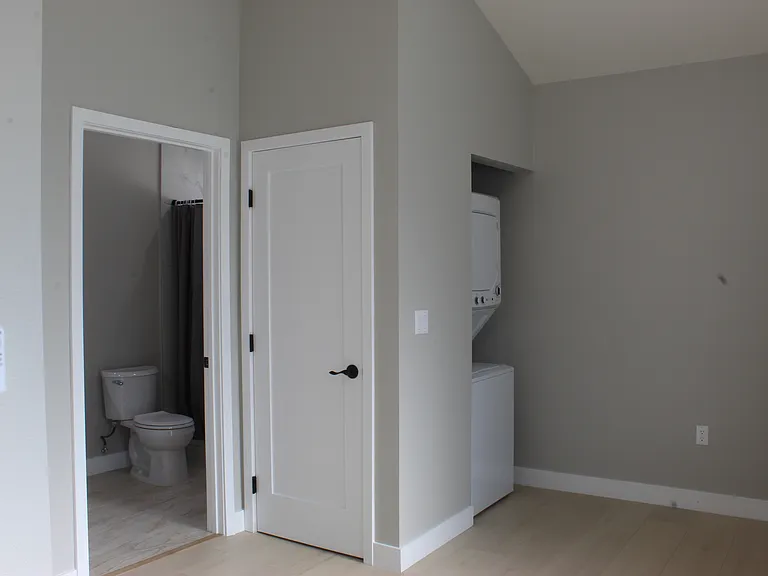 Bathroom / Linen/Pantry / Laundry Area